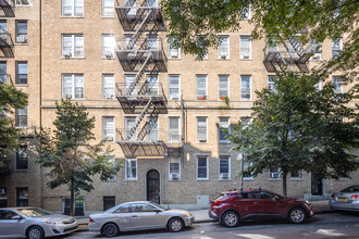 730 W 183rd St in New York, NY - Building Photo - Building Photo