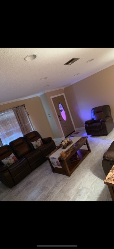 301 Cascade Dr in Houma, LA - Building Photo - Building Photo