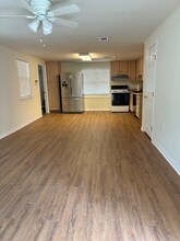 90 Independence Dr in Mandeville, LA - Foto de edificio - Building Photo