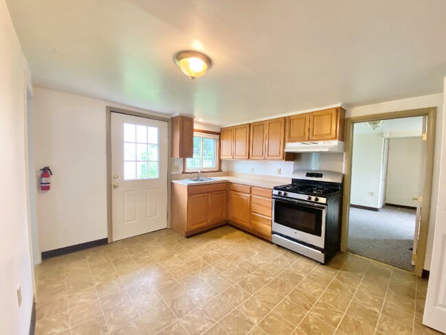 1124 Vine St in Danville, PA - Building Photo - Building Photo