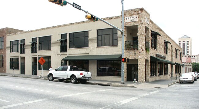 Brazos Lofts in Austin, TX - Building Photo - Building Photo