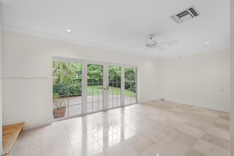 1246 Algardi Ave in Coral Gables, FL - Building Photo - Building Photo