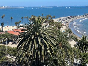 The Normandy in San Pedro, CA - Foto de edificio - Building Photo