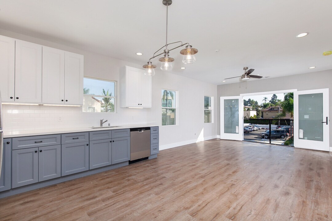 3318 Fourth Ave in San Diego, CA - Building Photo