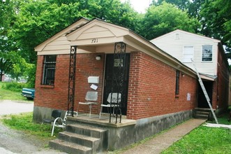 721 Walker Ave in Memphis, TN - Building Photo - Building Photo