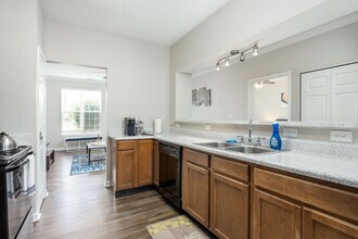 65 Balmoral Way in Greenwood, IN - Building Photo - Building Photo