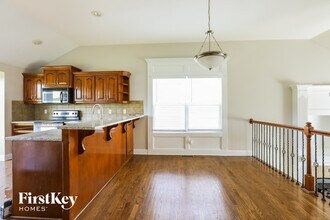 612 Wright Valley Rd in Smithville, MO - Building Photo - Building Photo
