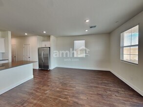 252 Yasmin Daylily Pl in Henderson, NV - Building Photo - Building Photo