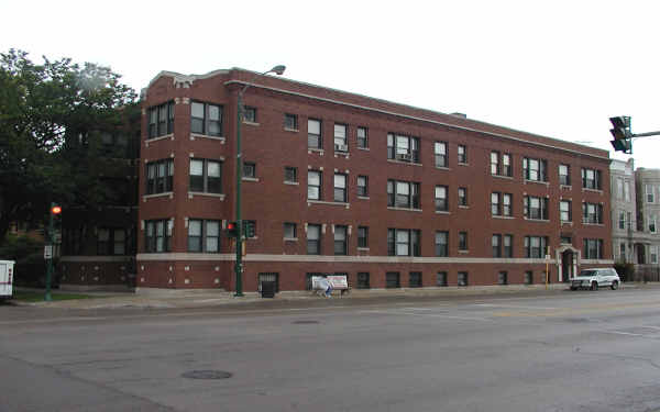 2401-2403 N Kedzie Blvd in Chicago, IL - Foto de edificio