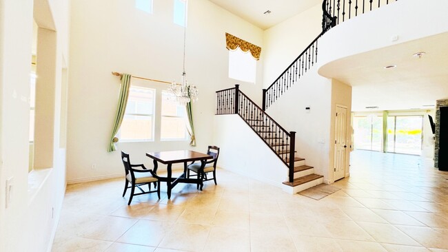 2533 W Brisa Dr in Phoenix, AZ - Building Photo - Building Photo