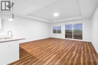 162 McLellan Ave in Amherstburg, ON - Building Photo - Building Photo