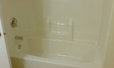 4912 W Oklahoma Ave in Milwaukee, WI - Building Photo - Building Photo