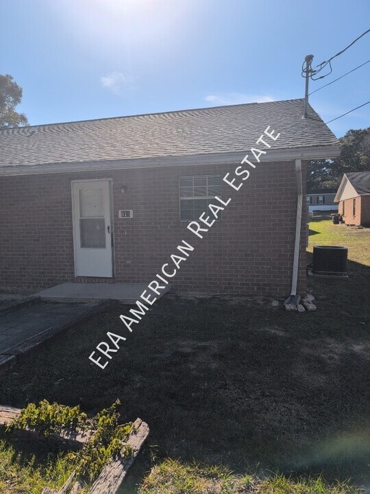 615 Edney Ave E in Crestview, FL - Building Photo