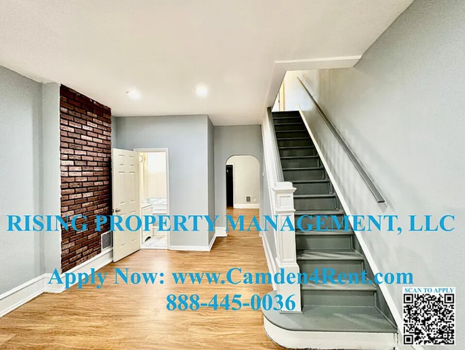 467 Trenton Ave in Camden, NJ - Building Photo