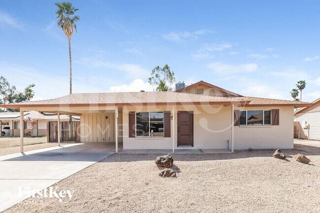 4431 W Sierra St