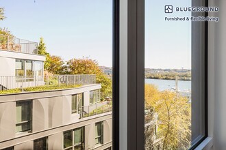 3 Tingey Sq SE, Unit FL6-ID976 in Washington, DC - Building Photo - Building Photo