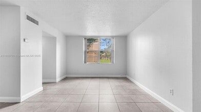 1825 W 56th St in Hialeah, FL - Building Photo - Building Photo