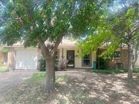 5119 Parklane Dr in Wichita Falls, TX - Building Photo