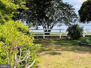 3214 Riverview Dr in Colonial Beach, VA - Building Photo - Building Photo