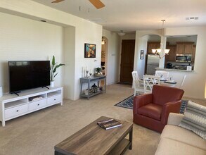 14815 N Fountain Hills Blvd, Unit 215 in Fountain Hills, AZ - Building Photo - Building Photo