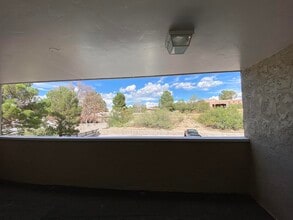 805 Mormon Pl, Unit B in Las Cruces, NM - Foto de edificio - Building Photo