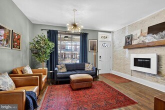 4315 Lauriston St in Philadelphia, PA - Building Photo - Building Photo