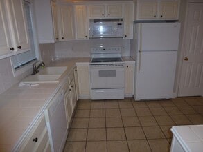 203 Pine Bark Dr in Jonesborough, TN - Building Photo - Building Photo