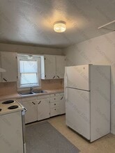 1001 Sheldon St in Clovis, NM - Building Photo - Building Photo