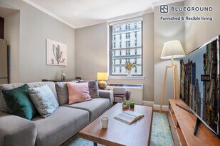 488 7th Ave in New York, NY - Building Photo