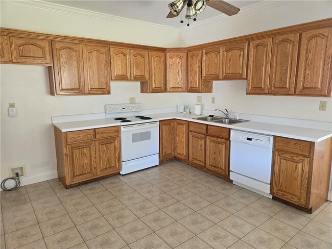 11954 Fairmount Hwy SE in Fairmount, GA - Building Photo - Building Photo