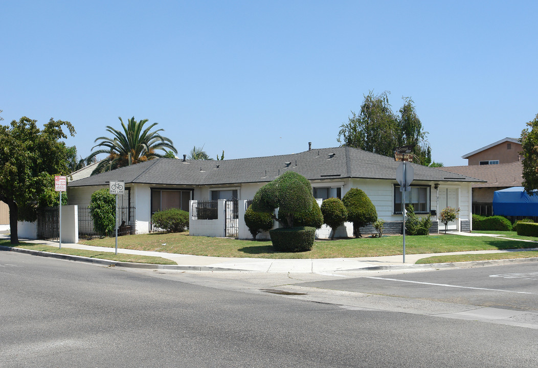 851 Ivywood Dr in Oxnard, CA - Building Photo