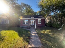 2616 Elwood Ave in South Bend, IN - Building Photo