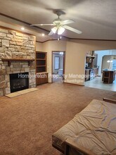 946 Quiet Point Rd in Caseyville, IL - Building Photo - Building Photo