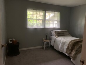 2231 Overlook Dr in Walnut Creek, CA - Foto de edificio - Building Photo