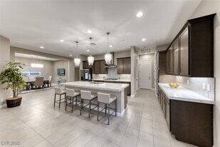 167 Cabo Cruces Dr in Henderson, NV - Building Photo