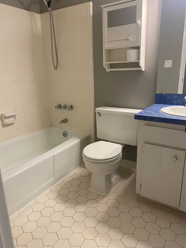 property at 4627 NW 32nd Ave