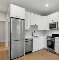 1576 Cambridge St, Unit 3F in Cambridge, MA - Building Photo