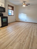 6926 Maple Dr in North Tonawanda, NY - Building Photo