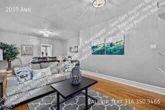 2057-2059 Ann Ave in St. Louis, MO - Foto de edificio - Building Photo