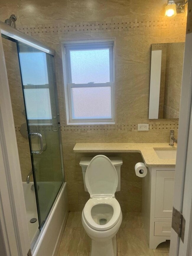 88 Smart St in Yonkers, NY - Building Photo - Building Photo