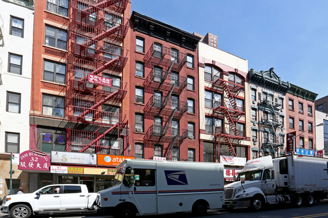 34 E Broadway in New York, NY - Foto de edificio - Building Photo