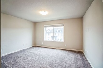 3874 SE 81st Ave in Hillsboro, OR - Building Photo - Building Photo