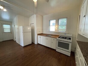 960 Salem St in Chico, CA - Building Photo - Building Photo