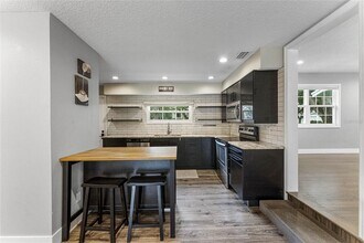 2351 Westminster Ct in Winter Park, FL - Building Photo - Building Photo