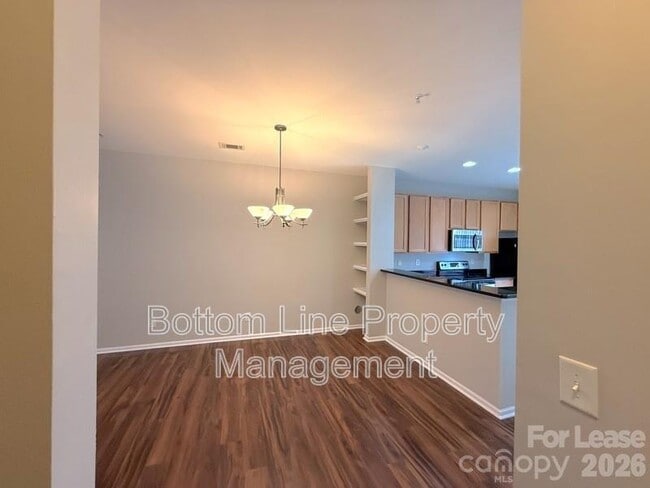 675 Raya Ct in Charlotte, NC - Building Photo - Building Photo