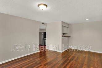 10825 Key Haven Blvd in Jacksonville, FL - Building Photo - Building Photo