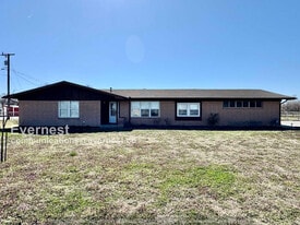 12506 E 116th St N in Collinsville, OK - Building Photo