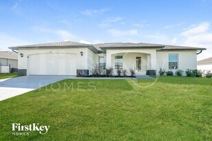 1114 SW 41st Terrace in Cape Coral, FL - Building Photo