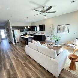 629-631 Dara - 629 in Goddard, KS - Building Photo - Building Photo