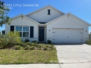 16481 Little Garden Dr in Wimauma, FL - Building Photo